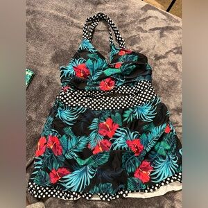 🎃 New 2 piece swimsuit flowers